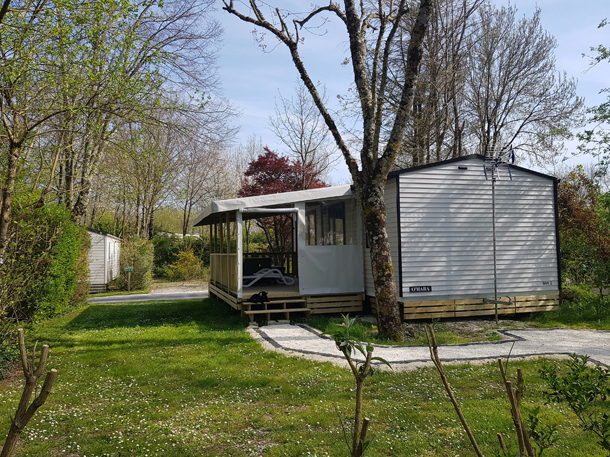 Camping Fleurs des Champs avec baignades camping familial 3 étoiles Royan Meschers