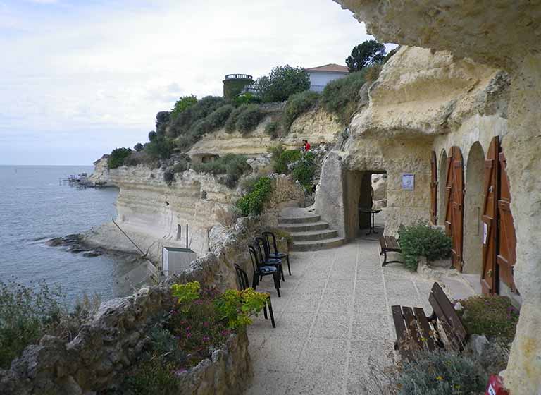 Les grottes troglodytes de Meschers sur gironde 